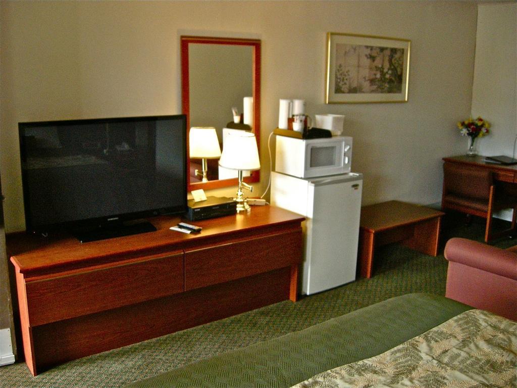 Travelodge By Wyndham The Dalles Exterior foto